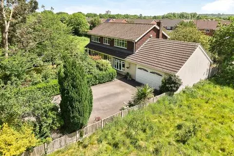 4 bedroom detached house for sale, Walsall