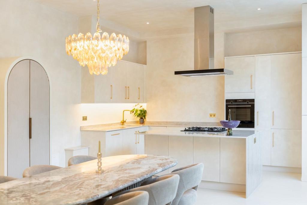 Apartment in London - View 4