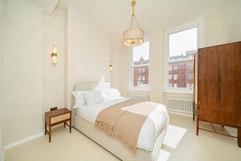 Apartment in London - View 5
