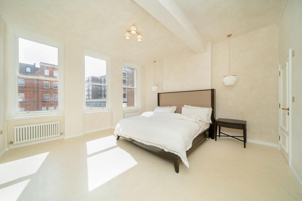 Apartment in London - More