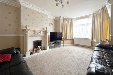 3 bedroom semi-detached house for sale, 20 Stoneyford Grove, Yardley Wood, Birmingham, B14 4BU