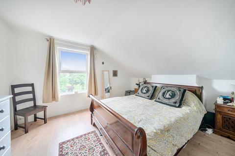 undefined, Whittington Road, Bowes Park, London, N22