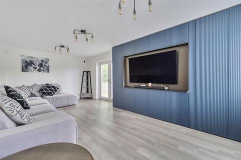 undefined, Sunbeam Drive, Chippenham