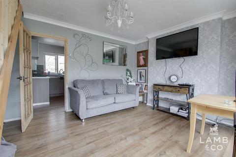 2 bedroom semi-detached bungalow for sale, Douglas Road, Clacton-on-Sea CO15