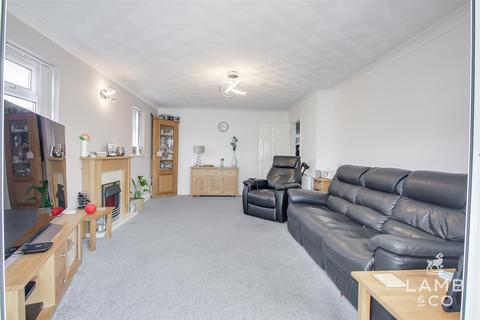 4 bedroom detached bungalow for sale, Bockings Grove, Clacton-On-Sea CO16
