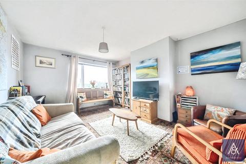 3 bedroom semi-detached house for sale, Beaumont Crescent, Northamptonshire NN13