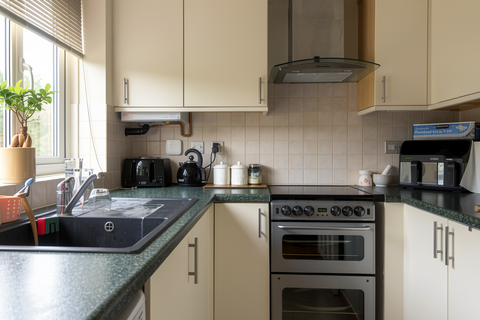 3 bedroom end of terrace house for sale, Stane Street, Baldock, SG7