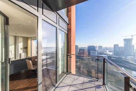 1 bedroom flat to rent, Silvocea Way, London E14