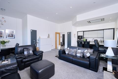 2 bedroom apartment for sale, Long Row, South Shields