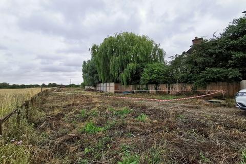 Land for sale, north side of Innisfree, North Fambridge, CM3