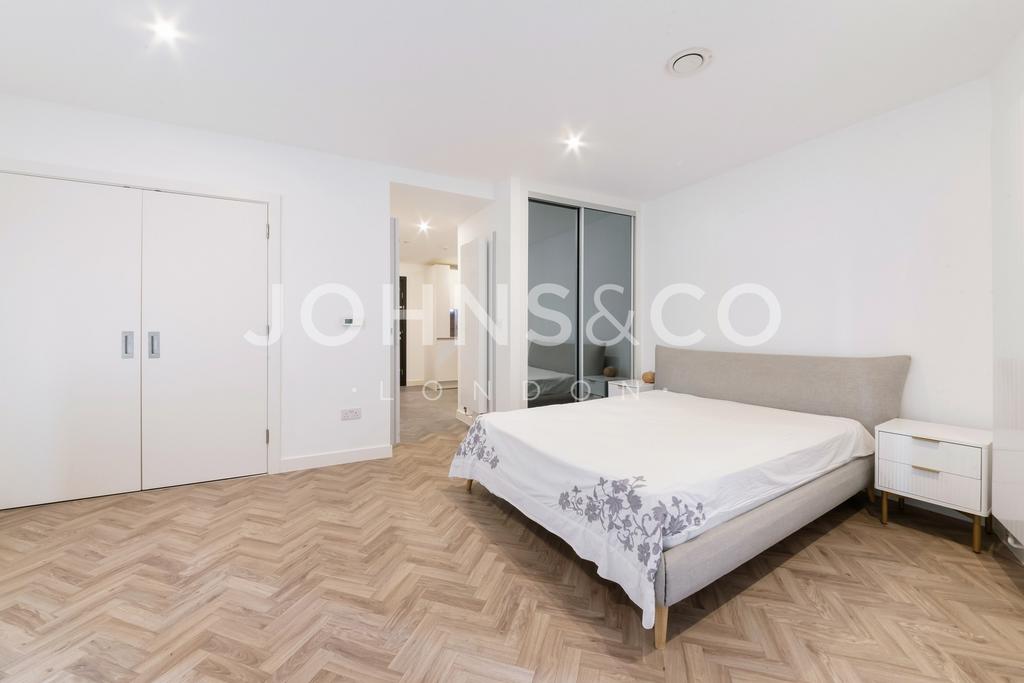 Apartment in London - View 2