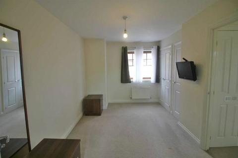 3 bedroom semi-detached house to rent, Miserden Crescent, Westcroft, Milton Keynes, MK4