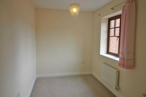 3 bedroom semi-detached house to rent, Miserden Crescent, Westcroft, Milton Keynes, MK4