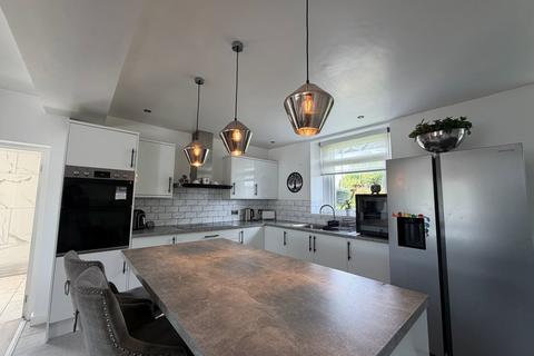 5 bedroom detached house for sale, Gwaun Cae Gurwen, Ammanford, SA18 1PP