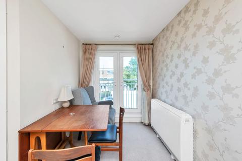 1 bedroom flat for sale, Goodes Court, Royston SG8