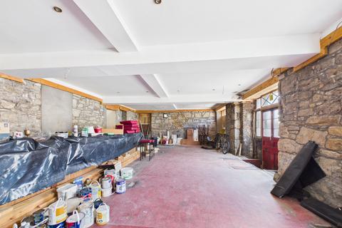 Mixed use for sale, High Street, Invergordon, Highland