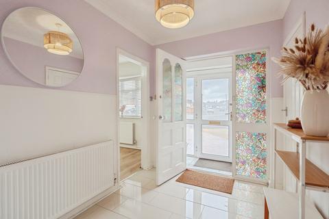3 bedroom bungalow for sale, Forest Rise, Leicester LE7