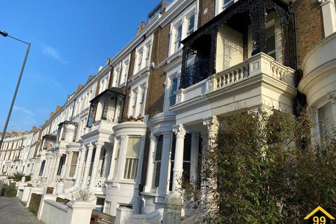 1 bedroom flat for sale, 134 Sinclair Road, London, W14