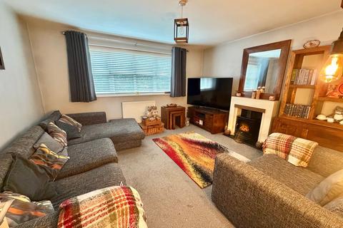4 bedroom semi-detached house for sale, Pepper Hill Lea, Keighley, BD22
