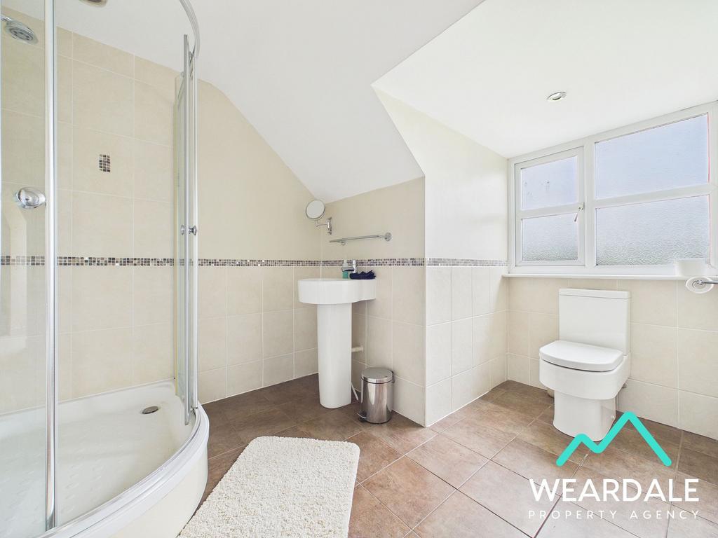 Bedroom 1 En-suite