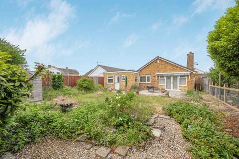 3 bedroom detached bungalow for sale, Mayfield Avenue, Wantage, OX12