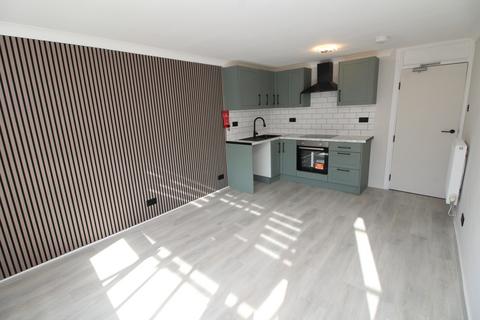 2 bedroom flat to rent, Manor Road, Crayford  DA1