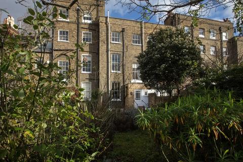 4 bedroom terraced house for sale, Camberwell Grove, Camberwell, SE5