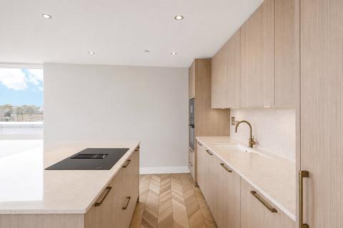3 bedroom flat for sale, Thornton Road, London, SW12