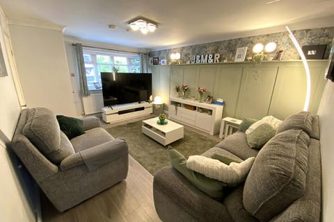 3 bedroom semi-detached house for sale, 55 Helston Drive, Royton, Oldham, OL2 6JT