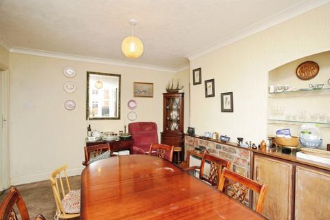 3 bedroom semi-detached house for sale, Stanley Road, Rugby