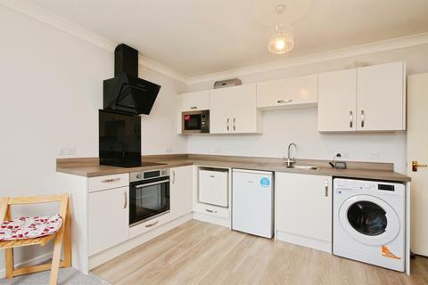 2 bedroom flat for sale, Beckside Gardens, York