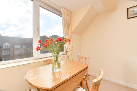 1 bedroom flat for sale, Cedar Road, Sutton, Surrey