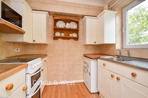 1 bedroom flat for sale, Forest Dene Court, Sutton SM2