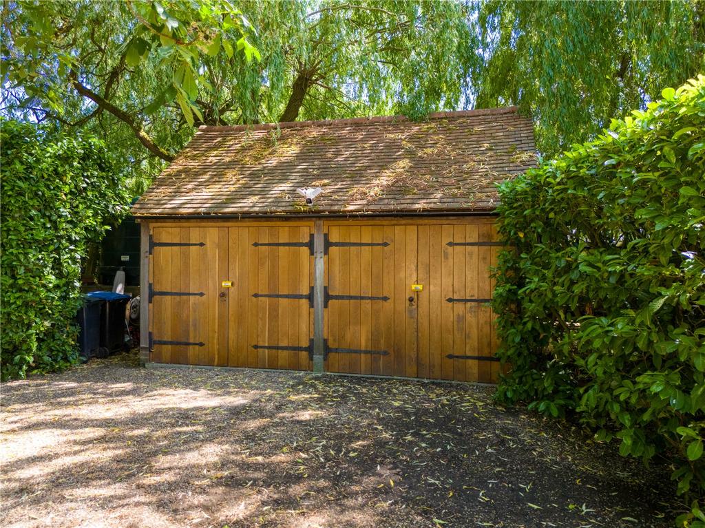 Double Garage