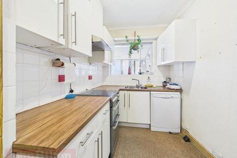 3 bedroom terraced house for sale, Milner Road, Brighton, East Sussex, BN2 4BR