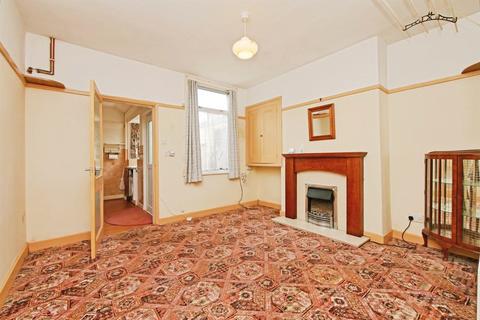 2 bedroom terraced house for sale, Shipton Street, York