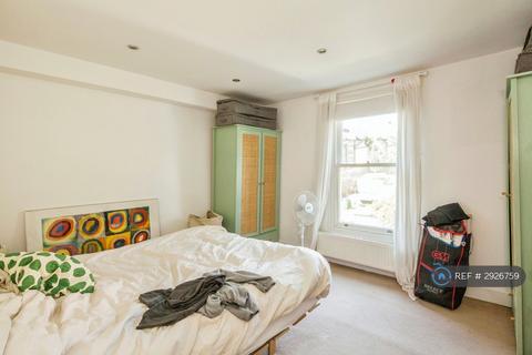 2 bedroom flat to rent, Norwood Road, London, SE24