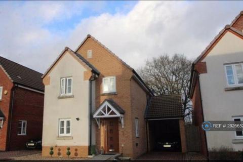 3 bedroom detached house to rent, Red Kite Way, High Wycombe, HP13