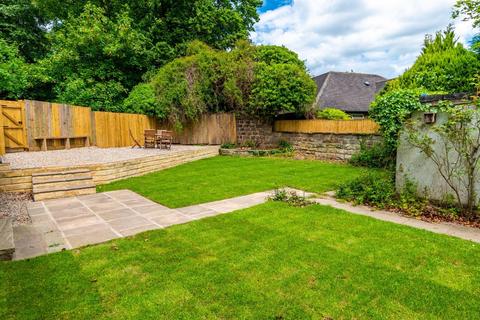 3 bedroom semi-detached house for sale, Otley Road, Leeds LS16