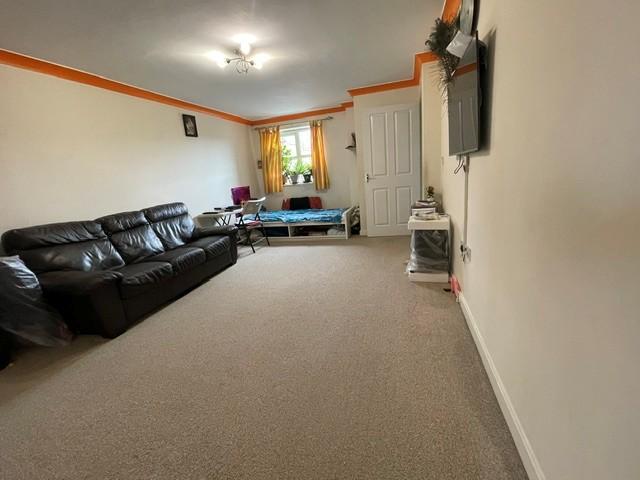 House in Leicester, City of Leicester - More