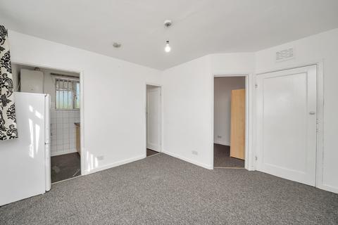 1 bedroom apartment for sale, Holly Road, London E11