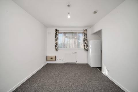 1 bedroom apartment for sale, Holly Road, London E11