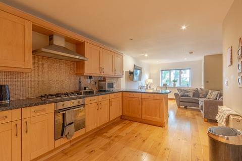 5 bedroom house for sale, Manor Drive, Bingley, West Yorkshire, BD16