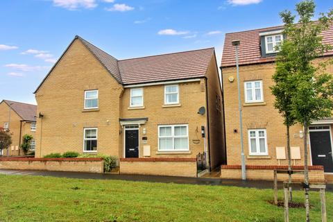 3 bedroom semi-detached house to rent, Fitz Hugh Crescent, Milton Keynes