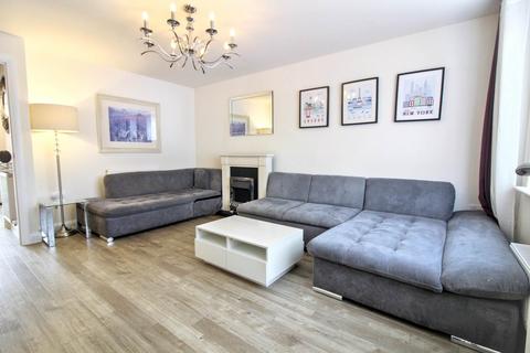 3 bedroom semi-detached house to rent, Fitz Hugh Crescent, Milton Keynes