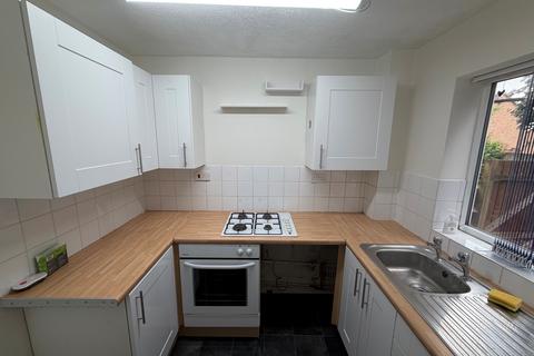 1 bedroom flat to rent, Dove Drive, Stourbridge, DY8