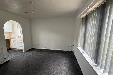 1 bedroom flat to rent, Dove Drive, Stourbridge, DY8