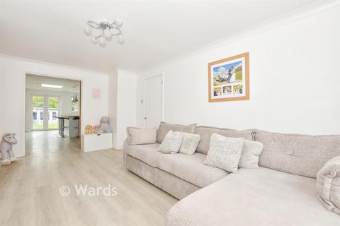 3 bedroom semi-detached house for sale, Golf Links Avenue, Gravesend DA11
