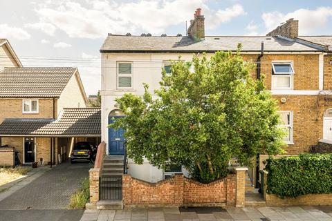 5 bedroom end of terrace house for sale, Cator Street, London SE15
