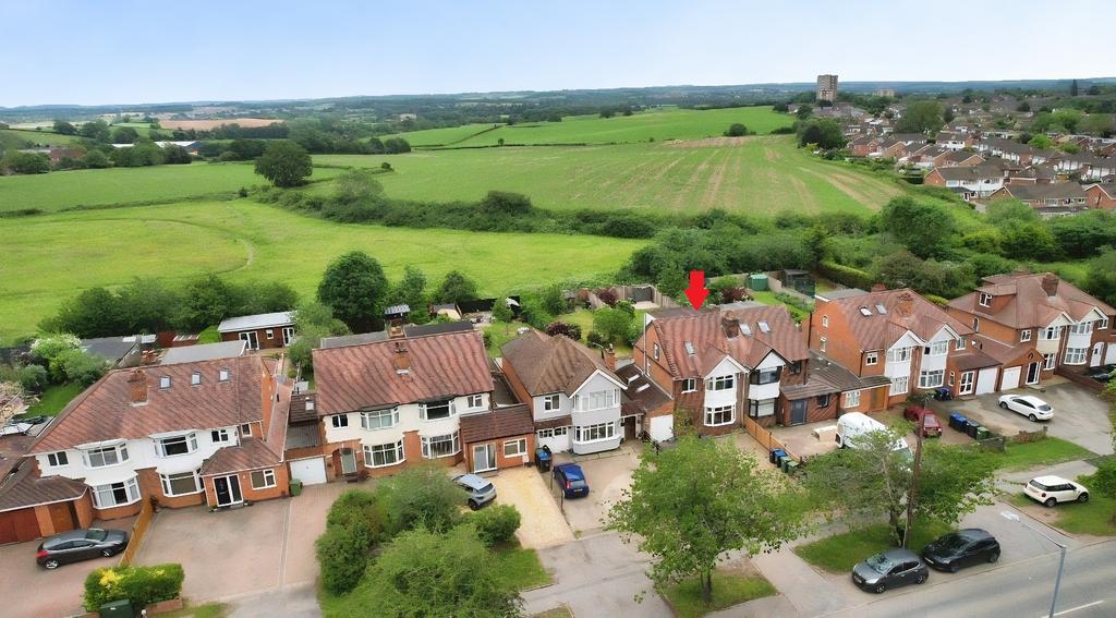 4 bedroom semi-detached house for sale